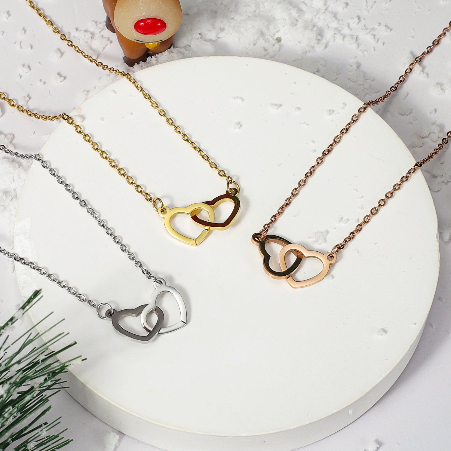 Kit Maçã com Rosa Eterna e Colar Amor Duplo Personalizado