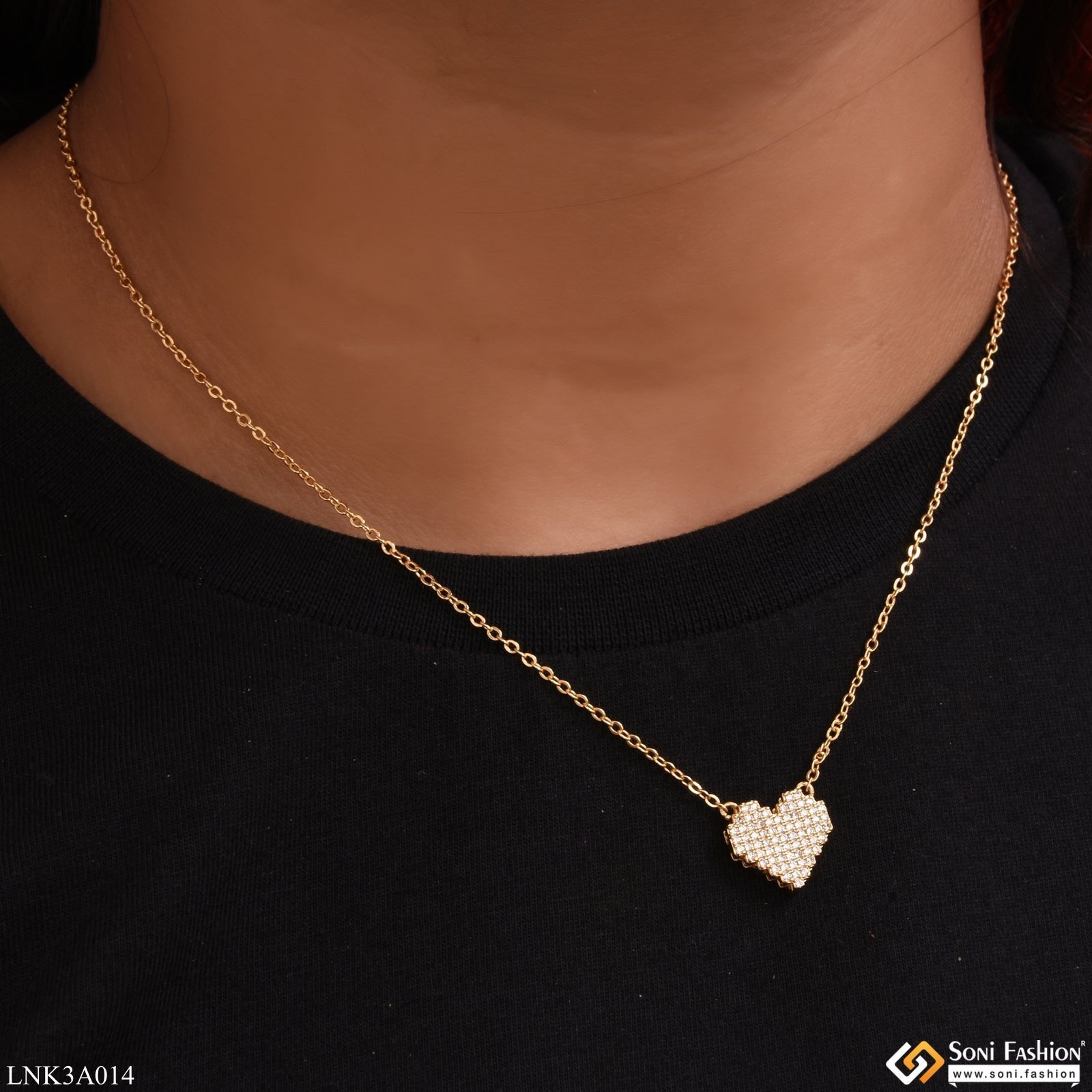 Ursinho Giratório com Rosa Eterna e Colar Coração Brilhante