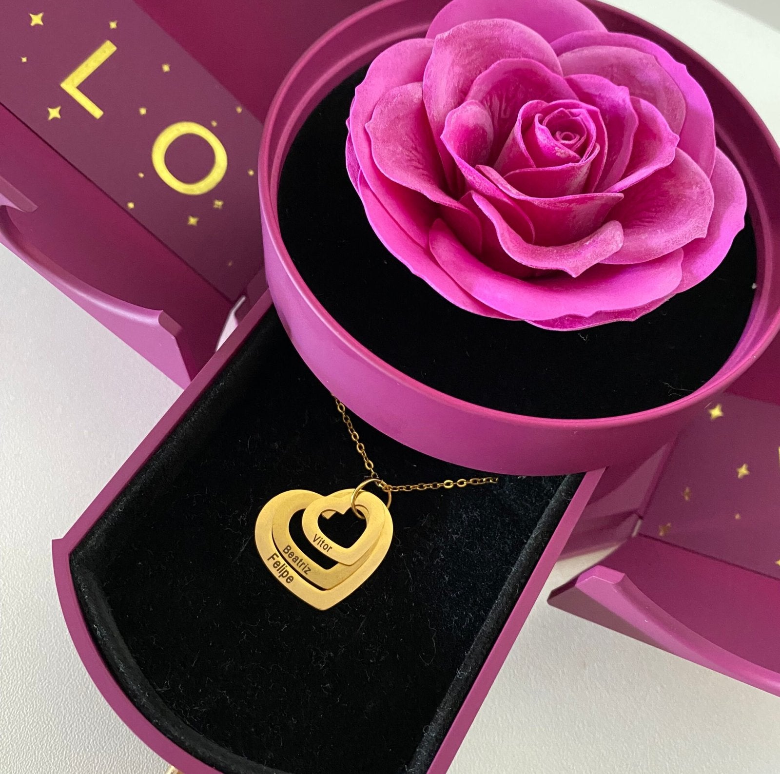 Kit Asas com Colar Amor Fraternal Personalizado com Nomes