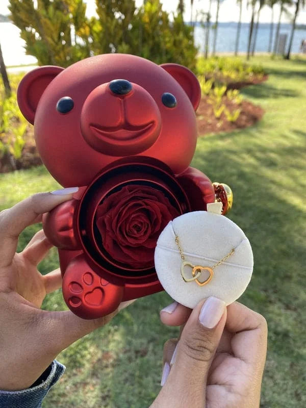 Eternal Rose – Kit Ursinho com Rosa Eterna e Colar Personalizado