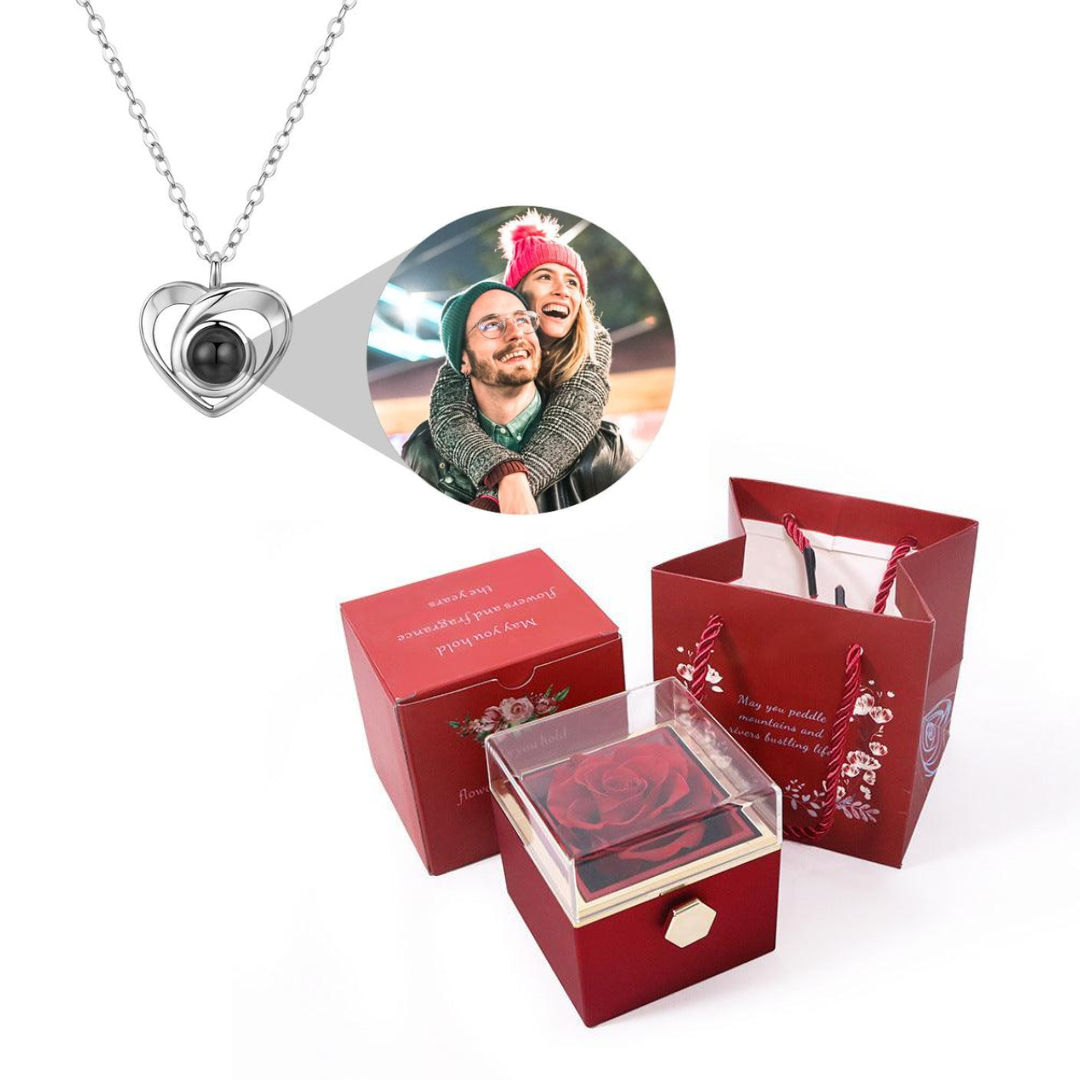 Kit Giratório com Rosa Eterna e Colar com Projeção de Foto