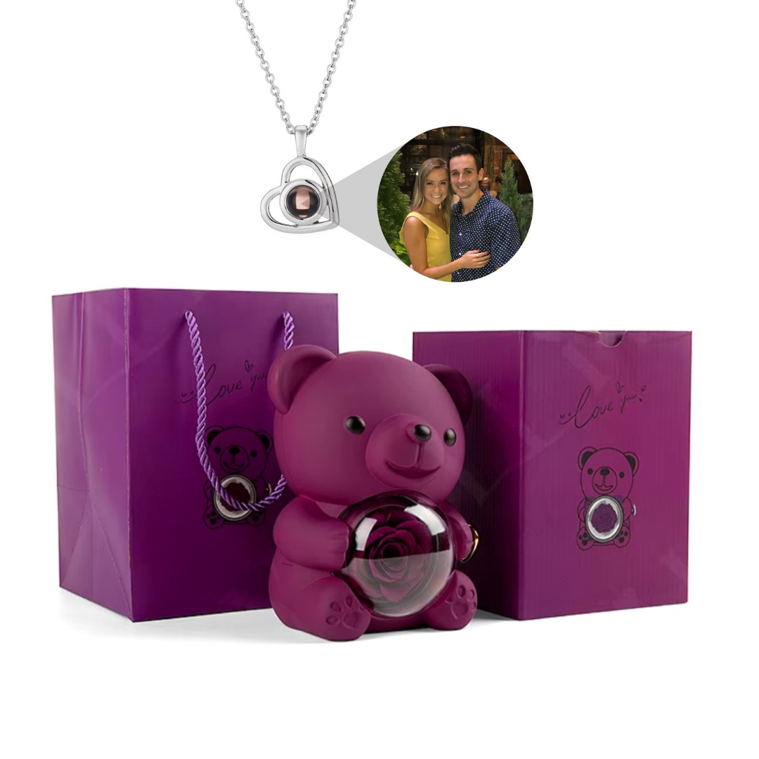 Ursinho Giratório com Rosa Eterna e Colar com Projeção de Foto