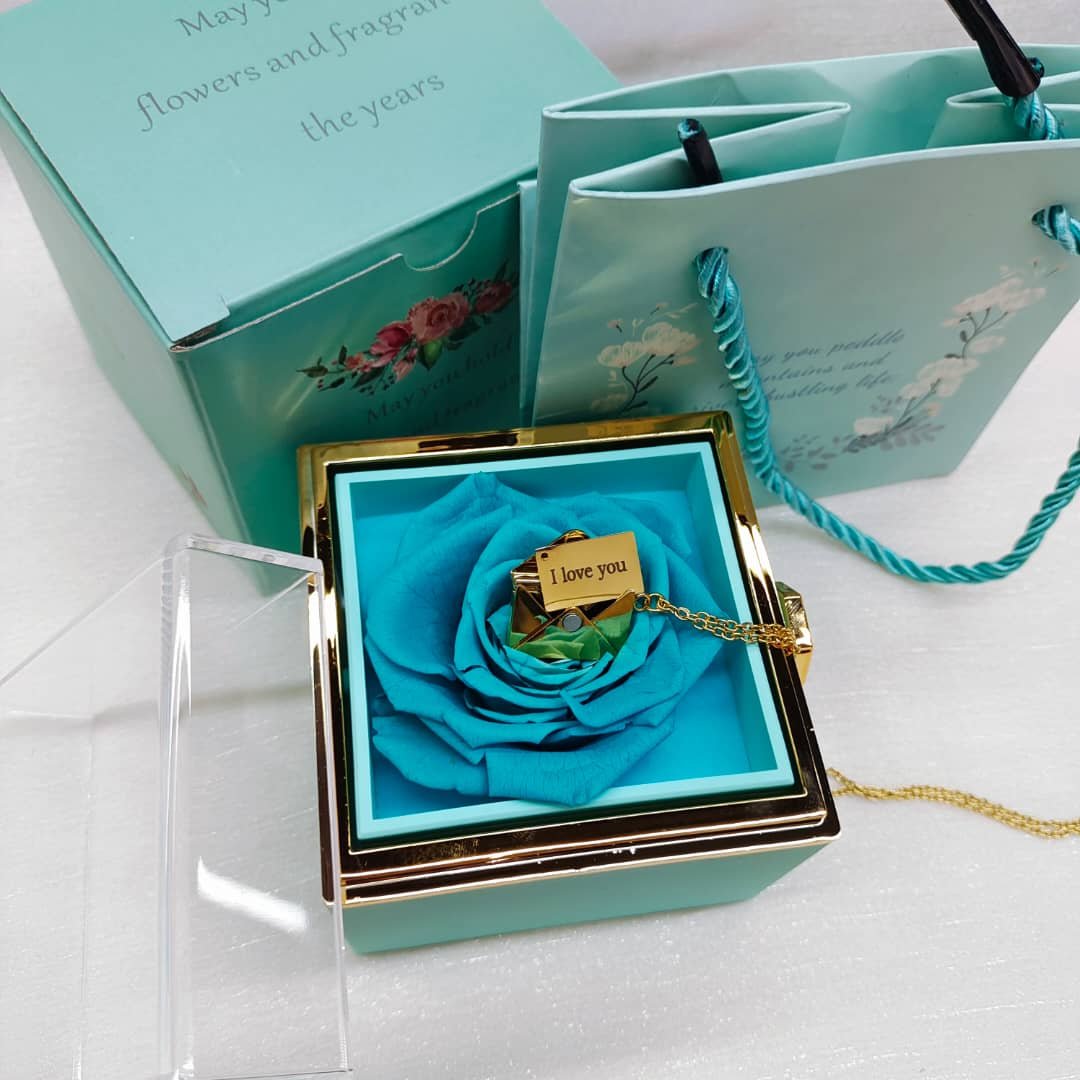 Kit Giratório com Rosa Eterna e Colar Envelope Personalizado