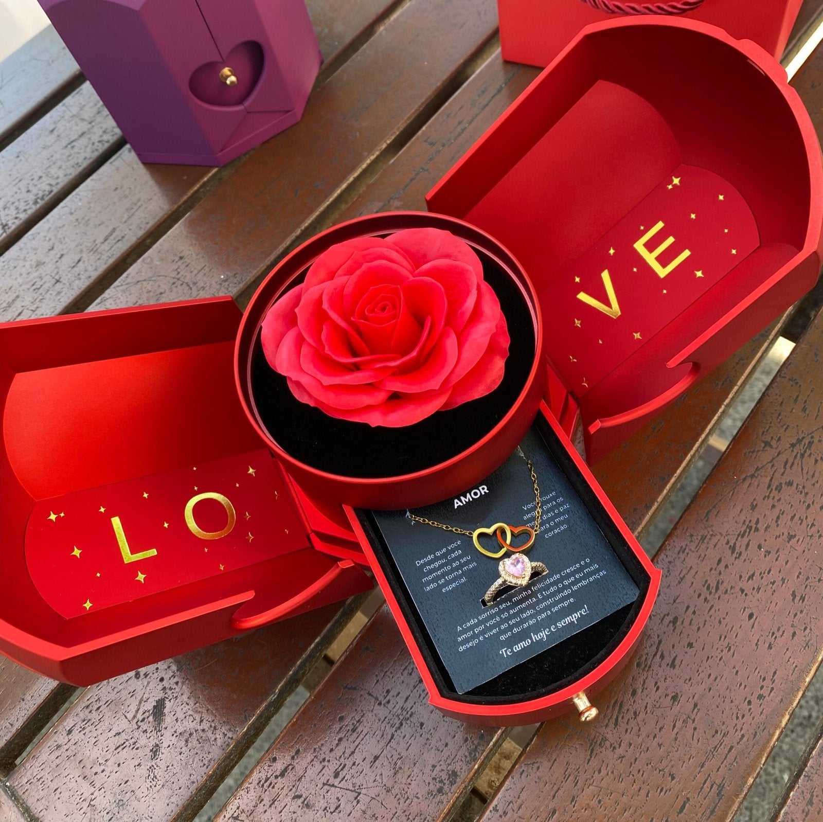 Kit Asas com Colar Personalizado + Anel Solitário Grátis