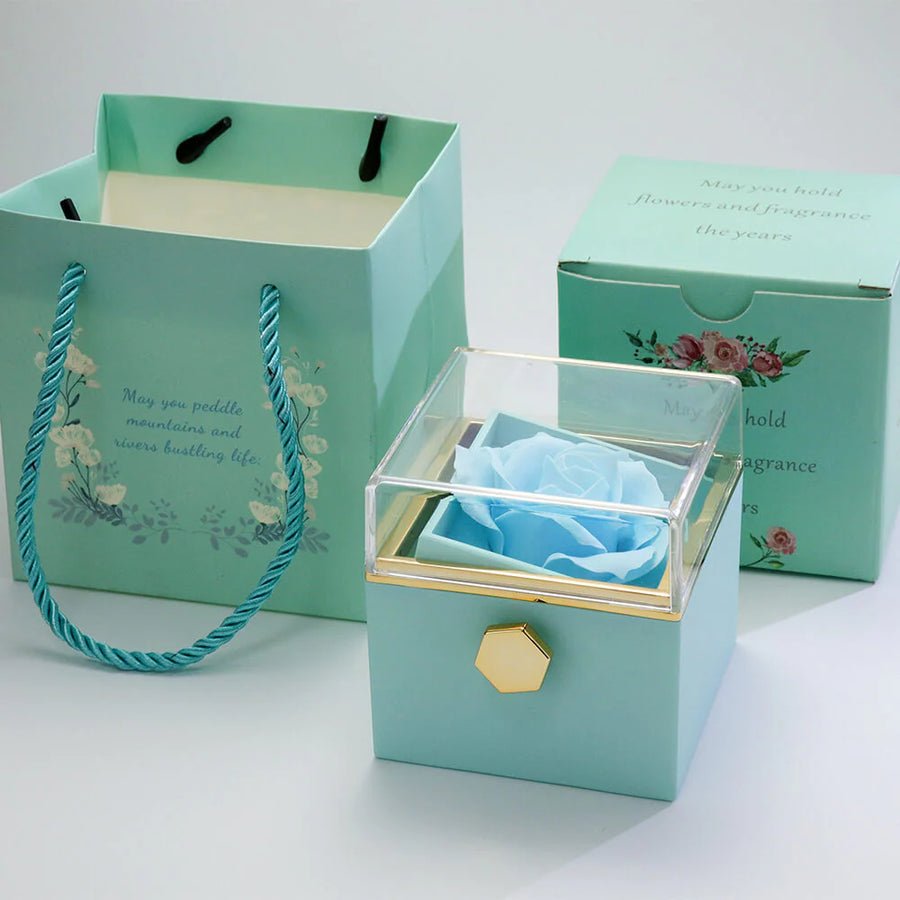 Kit Giratório com Rosa Eterna e Colar Coração